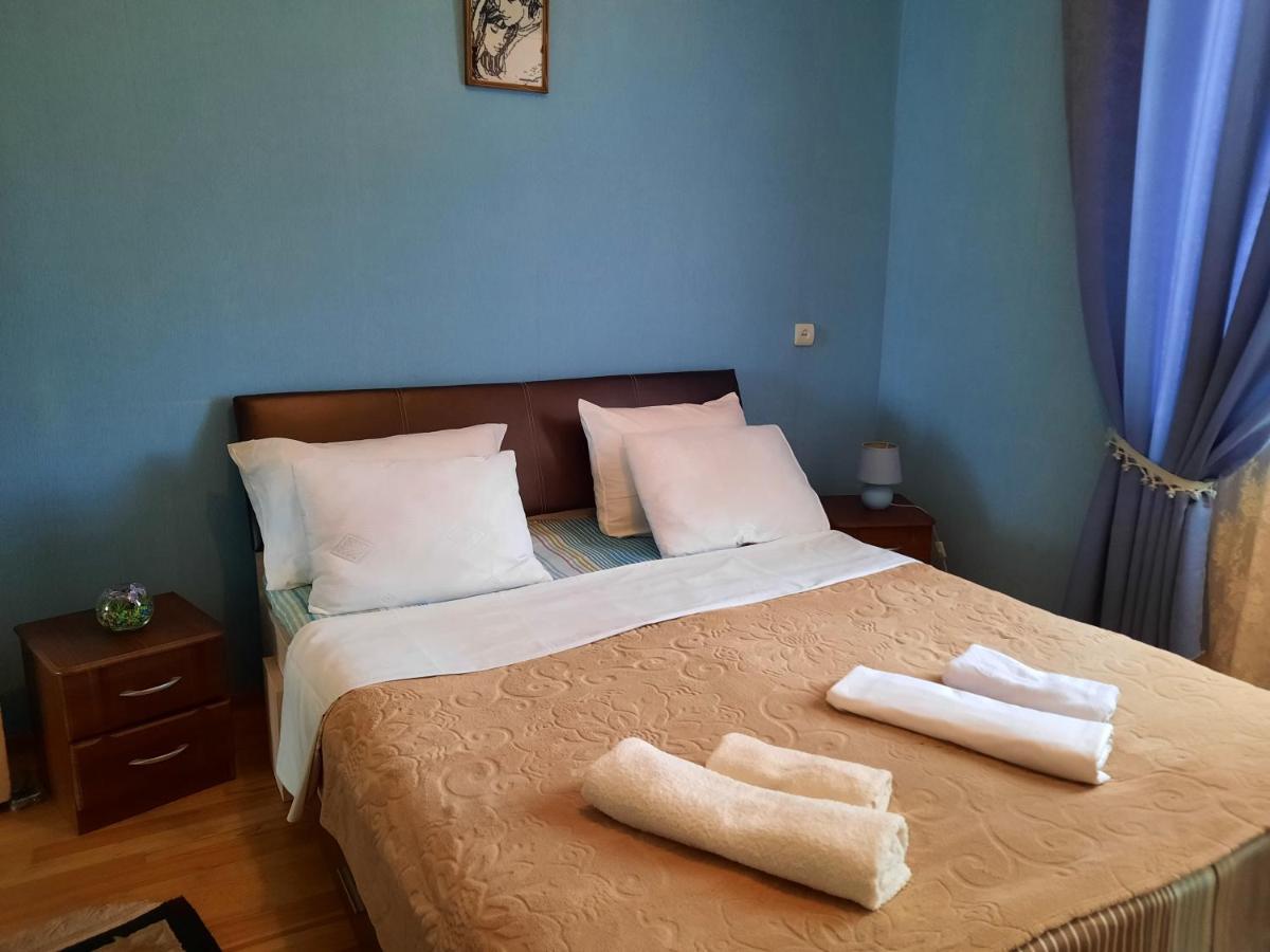 Sisi Guest House Кутаїсі Екстер'єр фото